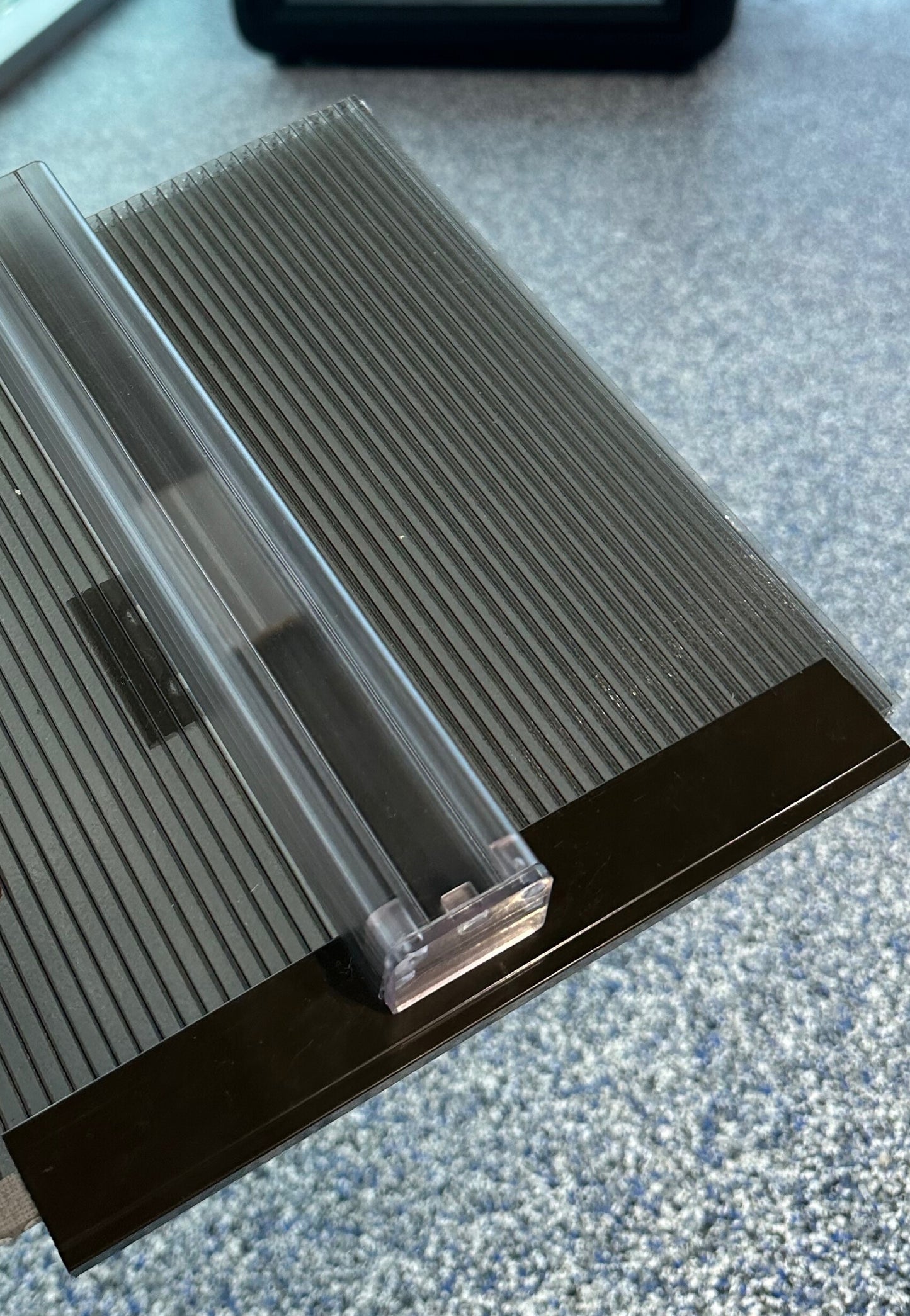 U lock system, 1 sq ft